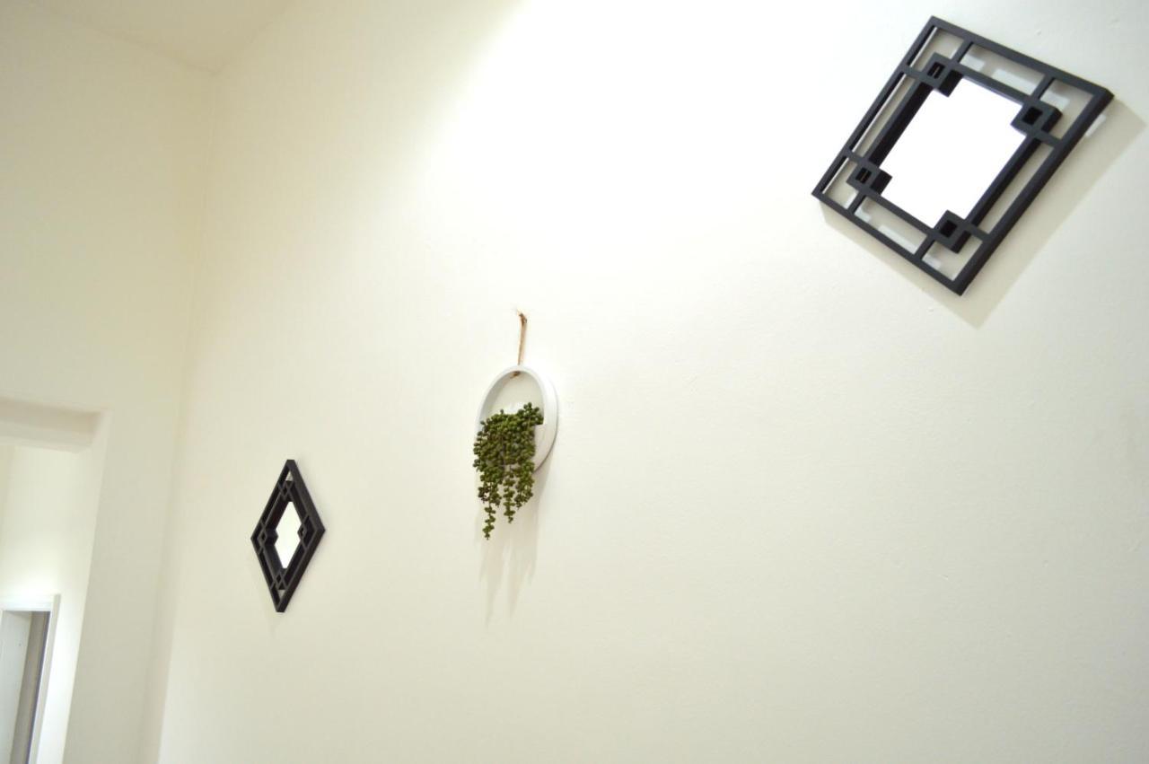 Beautiful Two-Bed Apartment With Driveway Parking ノッティンガム エクステリア 写真